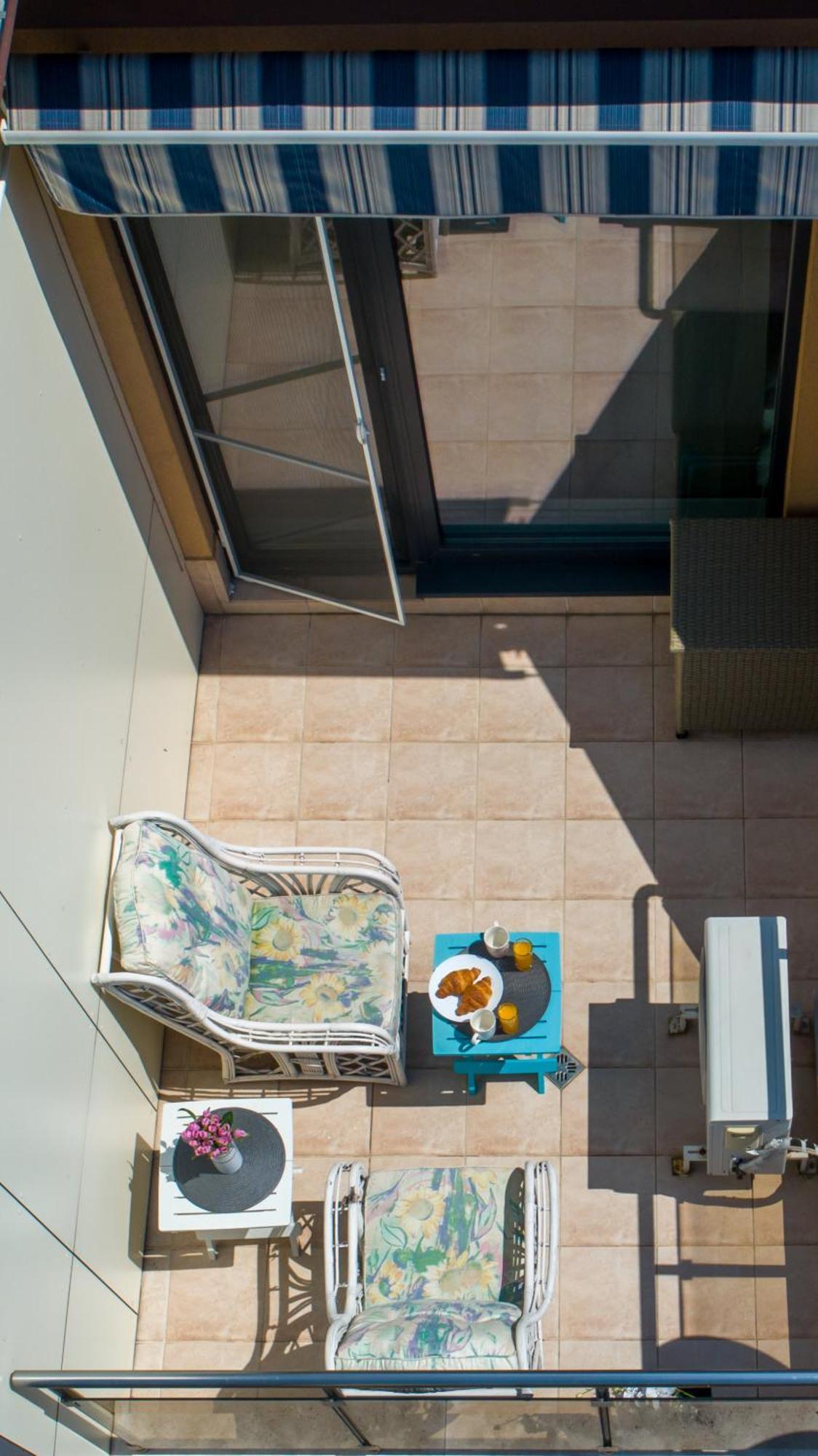 Colorful Studio With Balcony - Free Parking Apartment Sofia Exterior foto