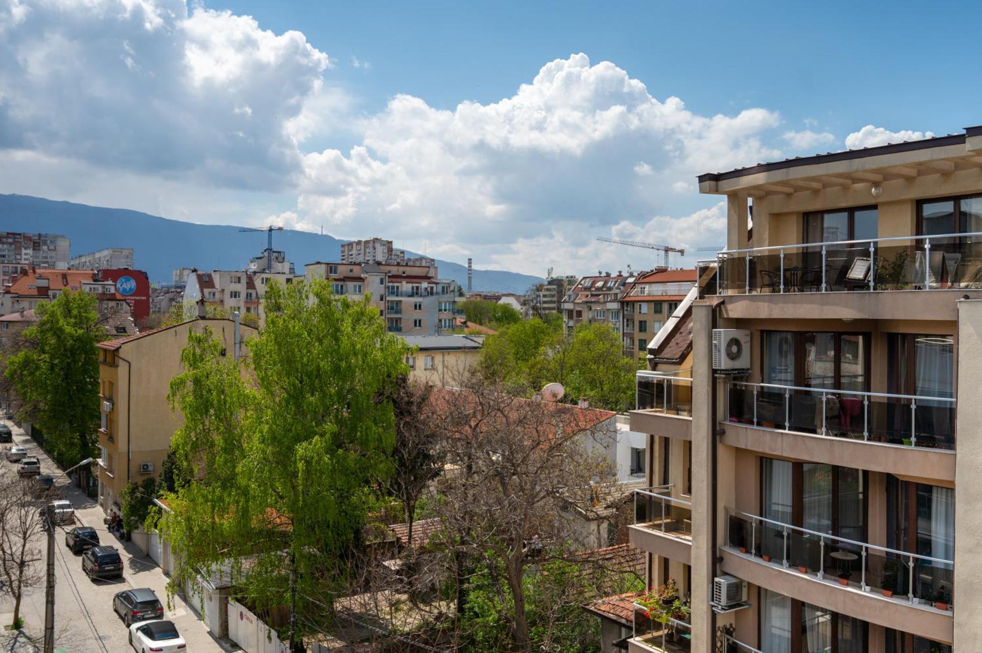 Colorful Studio With Balcony - Free Parking Apartment Sofia Exterior foto